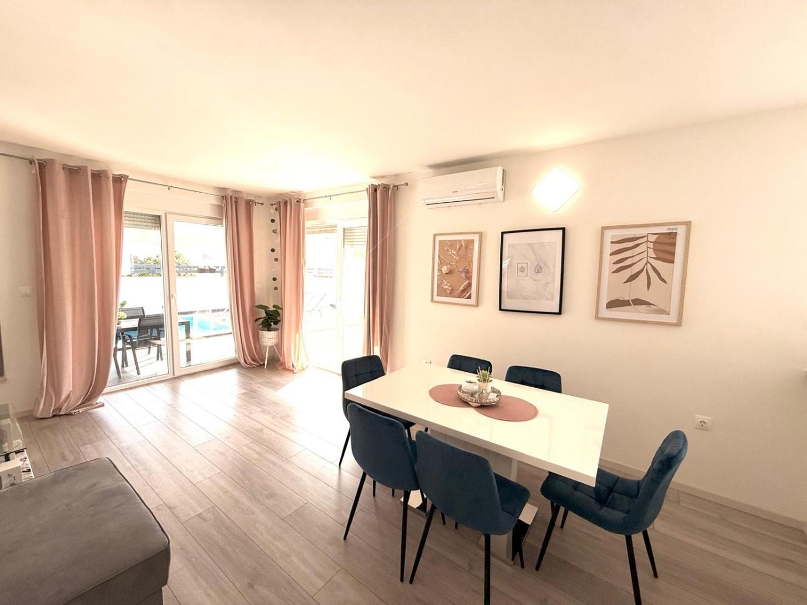 Villa Sarah 梅杜林 外观 照片